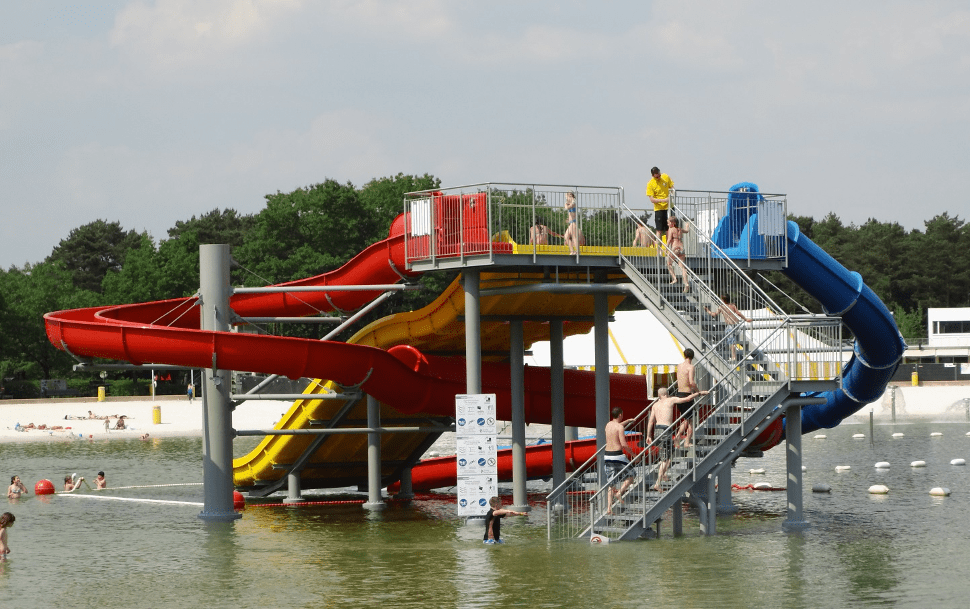 Mol Plaatsen Steigers En Waterglijbaan Provinciaal Recreatiedomein Zilvermeer2
